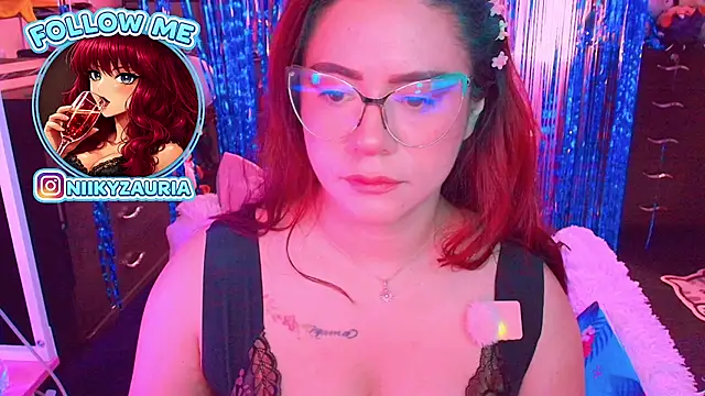 _niiky Chat XXX in diretta