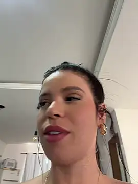 Rafaellaz XXX чат на живо