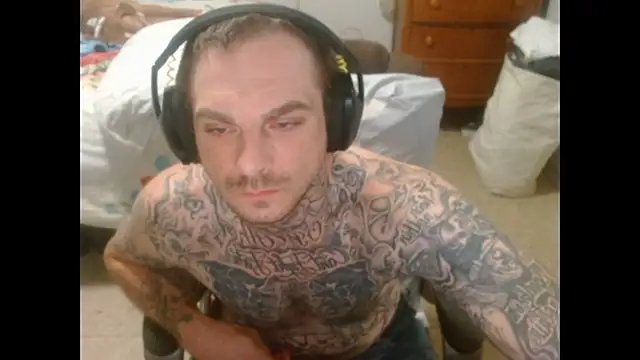 DADDY_KANE8--- Chat XXX in diretta