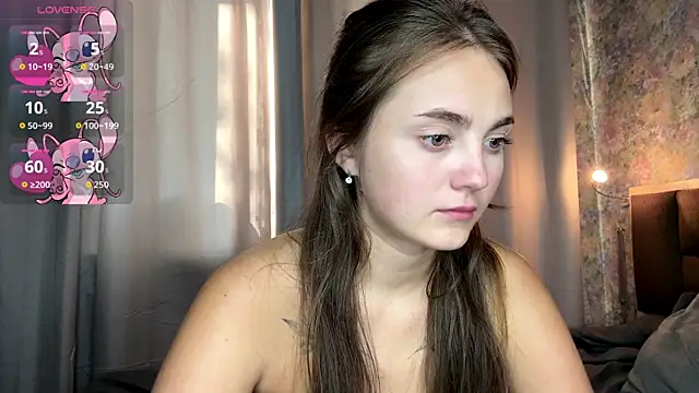 LoraDavi's Live XXX Chat