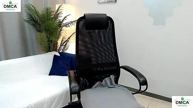 Pion_01's Live XXX Chat