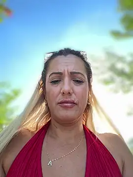 Czat XXX na żywo – adya-aly