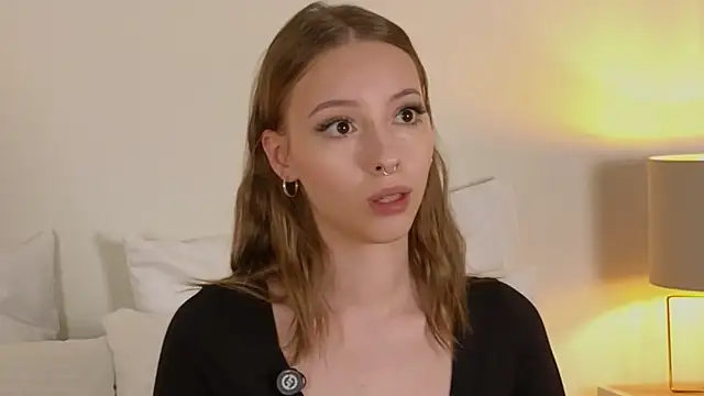 JulyOwens – Naživo XXX chat
