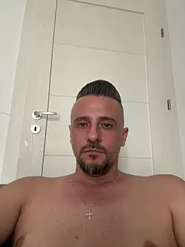 InsaneMattt 라이브 XXX 채팅