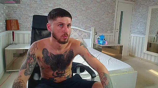 JonahShaw Live XXX Chat