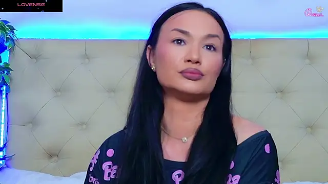 Daliya_ Adlı Modelin Canlı XXX Sohbeti