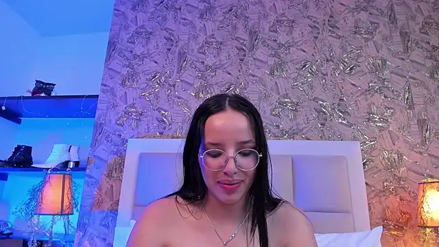 ValkyriaSteel Chat XXX in diretta
