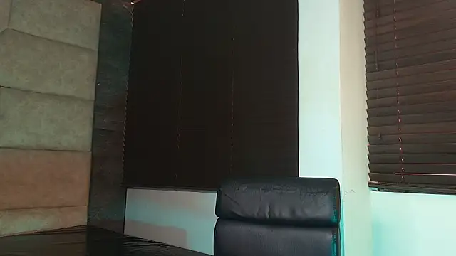 XXX chat uživo modela Tyler_Mcrey