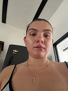 Chat XXX en directo de Eva_stark10