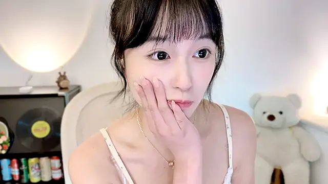 Onechestnut 现场XXX聊天