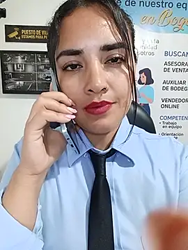 Chat XXX ao vivo de MAYE__13