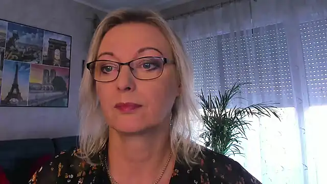 Онлайн чат XXX vanessa_chat