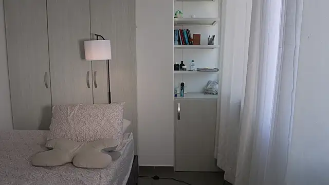Paradise_boy__ live XXX chat
