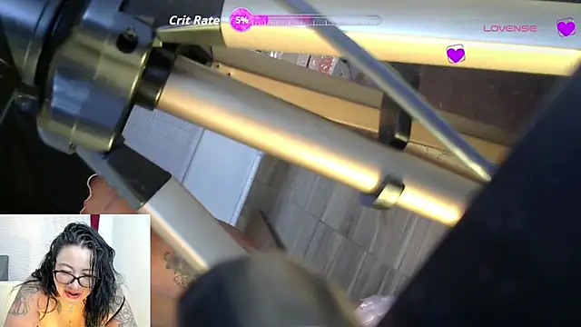 Chat +18 de LunaVelvet_x ao vivo