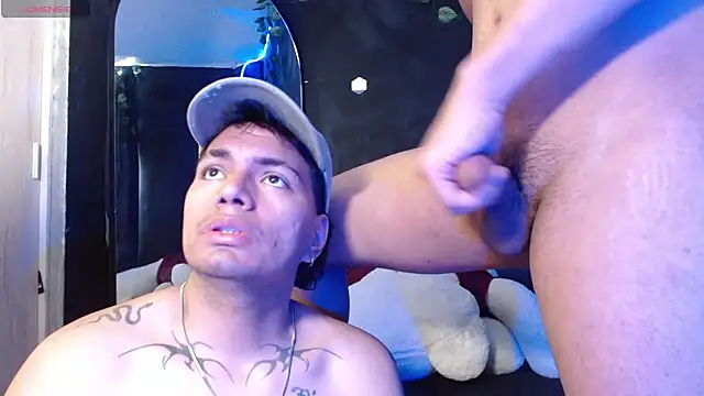 Henry_villa23 Adlı Modelin Canlı XXX Sohbeti
