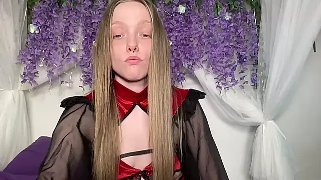 ElfGirlAna Chat XXX in diretta