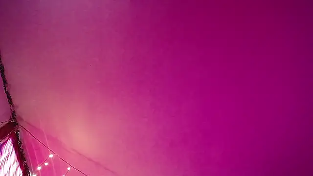 Ruby-Kai XXX чат на живо