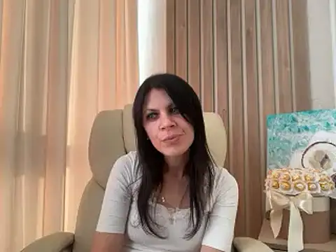 Chatroom XXX en direct de InjaAtHome