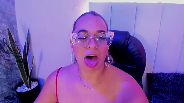 MHONIKBELUCCI Obrolan Langsung XXX