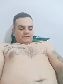 Edwin_Q live XXX chat