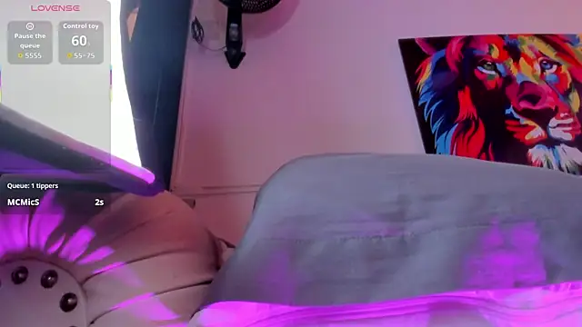LIa_Bakeer élő XXX-chatje