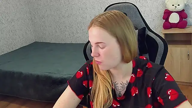 Živý XXX chat NikkyReyyy