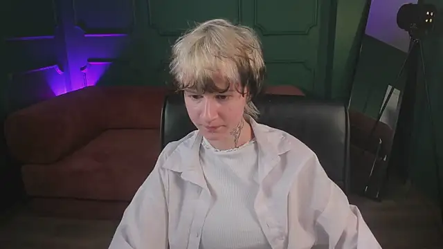 Senpai_Sins' Live XXX Chat