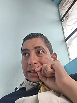 Tiger_cryad Chat XXX in diretta