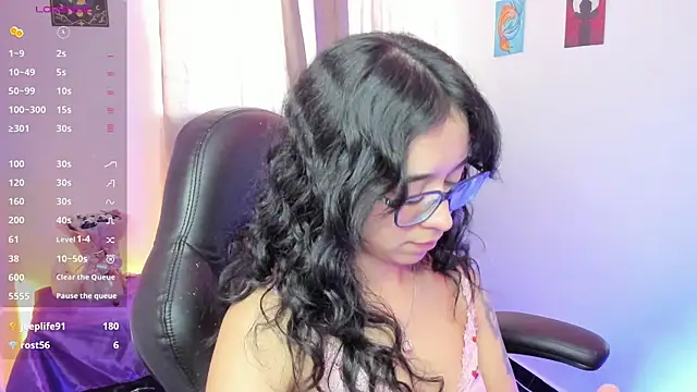 indra_cam – Naživo XXX chat