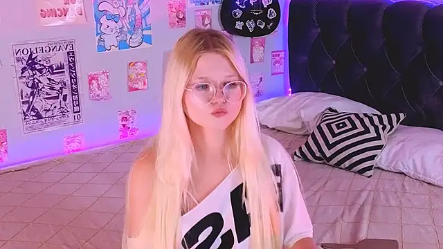 LunariaFox – Naživo XXX chat
