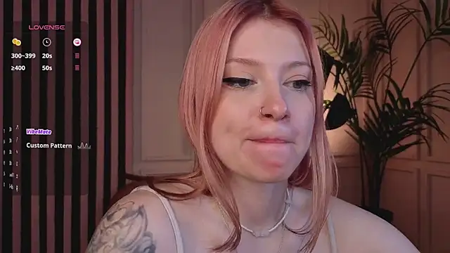 arielabradberry Adlı Modelin Canlı XXX Sohbeti