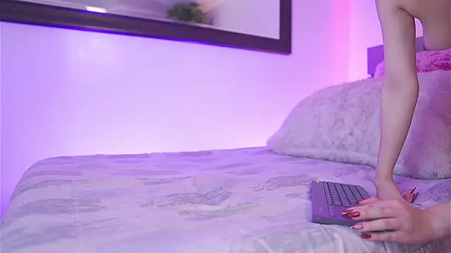 lLiaMackenzie1_'s Live XXX Chat