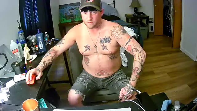 Chat +18 de Livingpuddle ao vivo