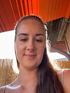 EllaMaen Live XXX chat