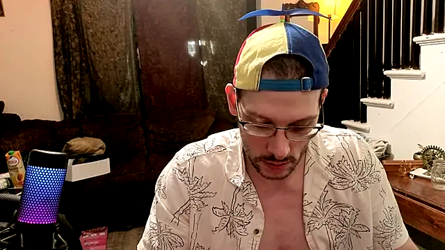 MasterDaddyCool élő XXX-chatje