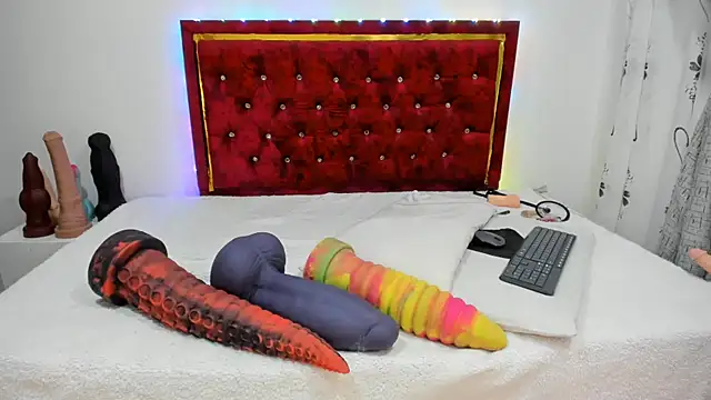 Czat XXX na żywo – charlloteevans_X