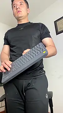 Alexander_Connor 现场XXX聊天