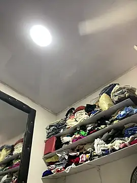 Alessiiaa_ Chat XXX in diretta
