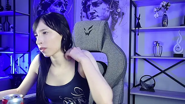 Chat XXX en directo de SeraphineSparda