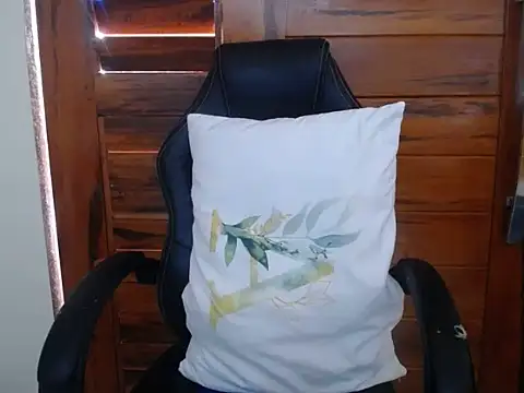 Chat +18 de Apollo_21 ao vivo