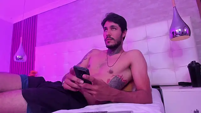 Chat XXX en directo de JacksonGreenn