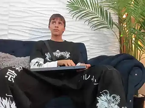 Pavo_tv – Naživo XXX chat