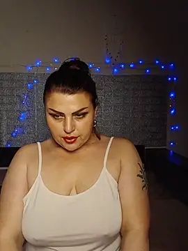 צ'אט XXX בשידור חי של kataleya94