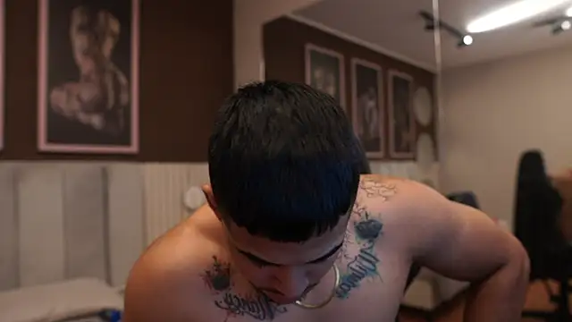 Thiago_Valente 라이브 XXX 채팅