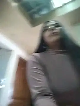 squirtcati Webcam show
