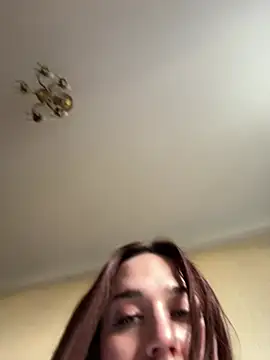 chups_girl Show in webcam
