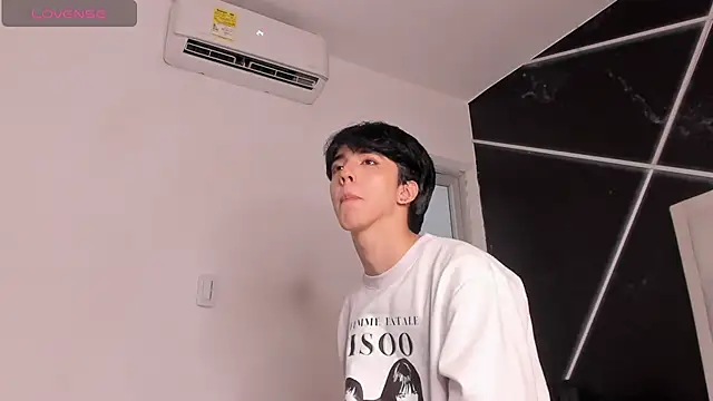 XXX chat uživo modela AerumChae