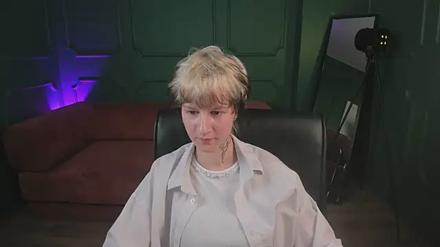 Senpai_Sins' Live XXX Chat