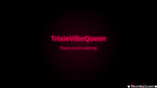 Вебкам-шоу TrixieVibeQueen