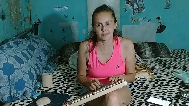 Chat XXX en directo de brighteyes77